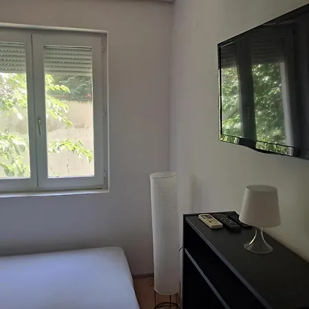 Apartment Quiet Garden *